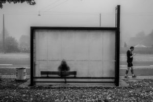 3963 Fotograf  Bent Larsen  -  Bus stop  